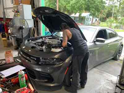 F & M Automotive Car Mechanic Kansas